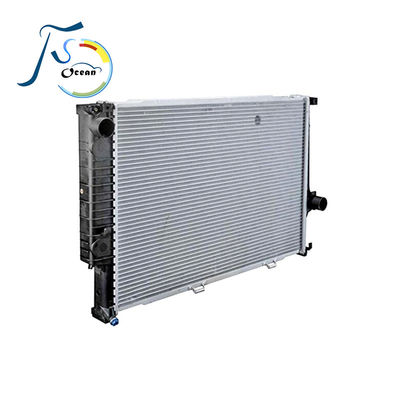 Qualität  Welded Engine Cooling System 2243445 Radiator For 1992-1994) BMW E32 740i Cooling Parts RA0012 ( usine